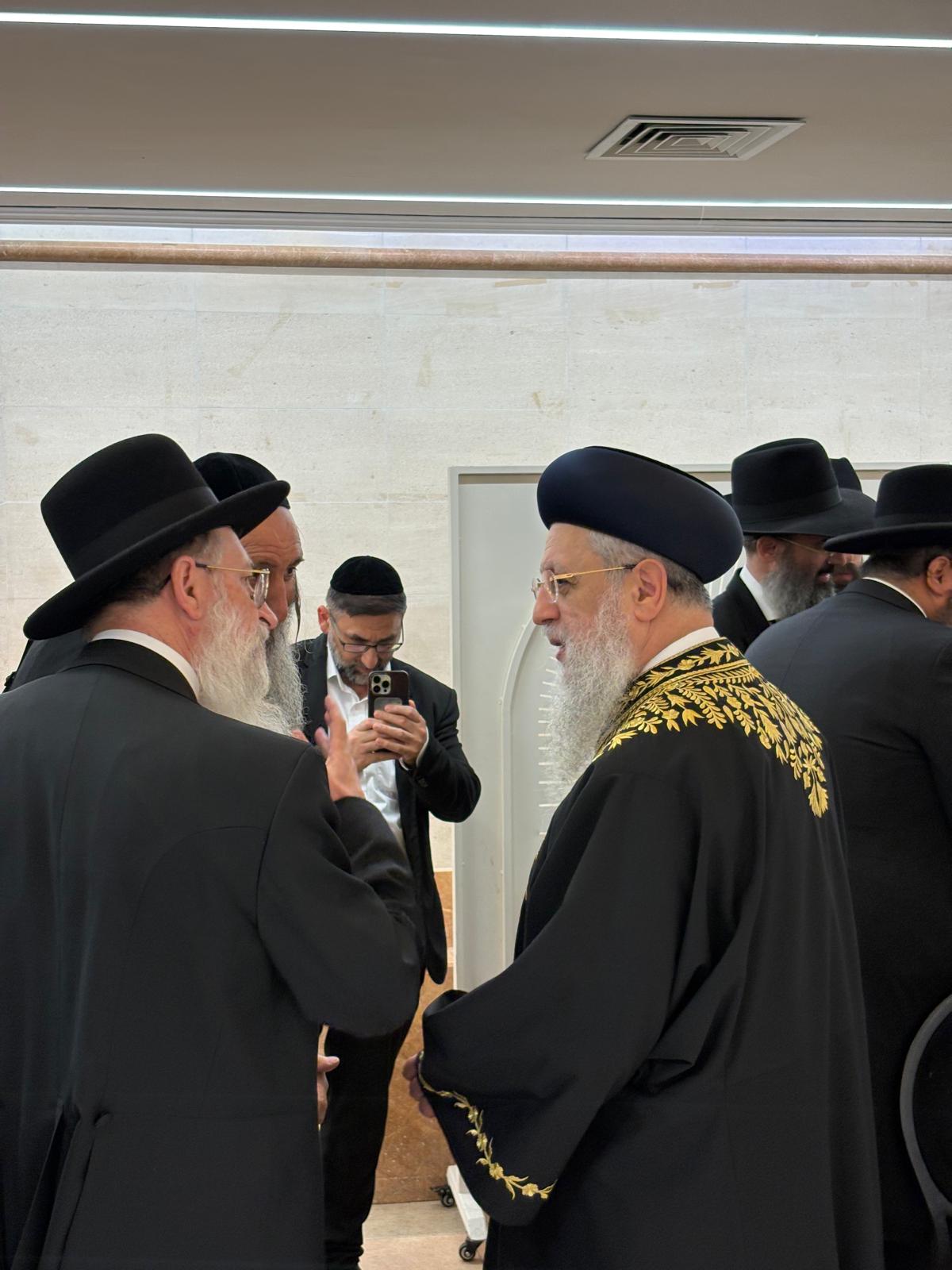 רבני ישראל בענייני השעה עם מרן שליט"א